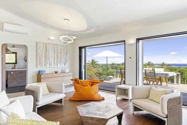 Maison à louer - 6 pièces - 200 m2 - Zonza - 201 - CORSE