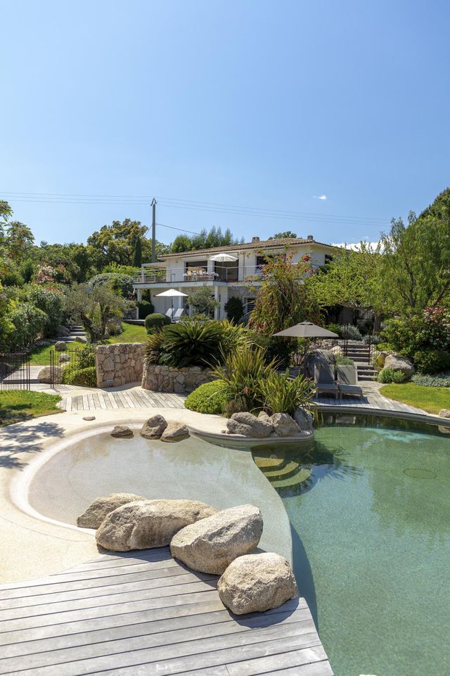 Maison à louer - 6 pièces - 200 m2 - Zonza - 201 - CORSE