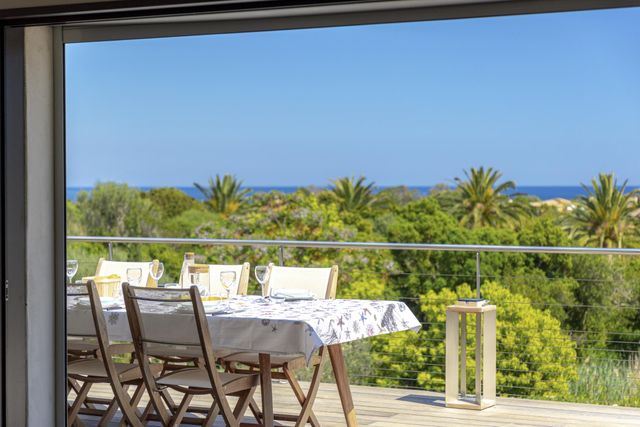 Maison à louer - 6 pièces - 200 m2 - Zonza - 201 - CORSE