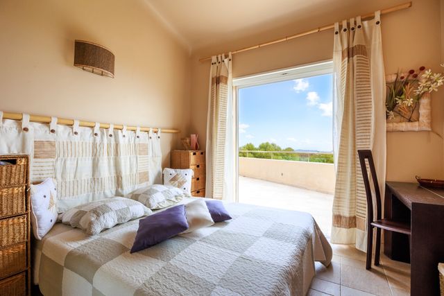 Maison à vendre - 8 pièces - 233,97 m2 - Zonza - 201 - CORSE