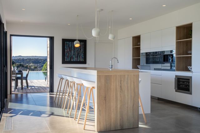 Maison à louer - 5 pièces - 300 m2 - Bonifacio - 201 - CORSE