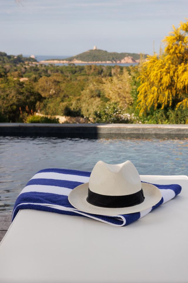 Maison à louer - 6 pièces - 300 m2 - Zonza - 201 - CORSE