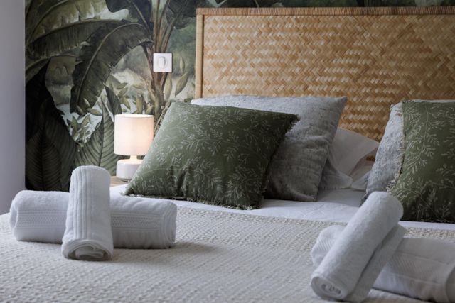 Maison à louer - 6 pièces - 300 m2 - Zonza - 201 - CORSE