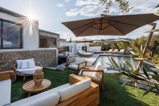 Maison à louer - 6 pièces - 300 m2 - Zonza - 201 - CORSE