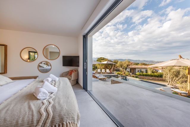 Maison à louer - 6 pièces - 300 m2 - Zonza - 201 - CORSE