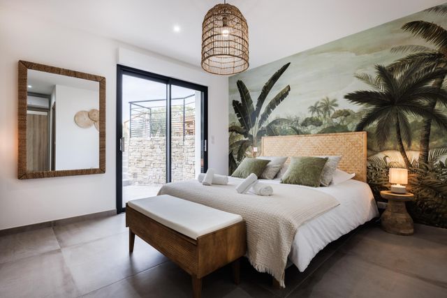 Maison à louer - 6 pièces - 300 m2 - Zonza - 201 - CORSE