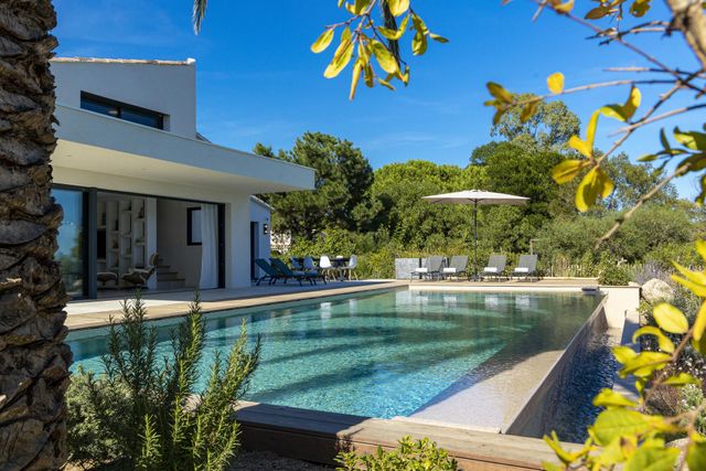 Maison à louer - 5 pièces - 180 m2 - Lecci - 201 - CORSE