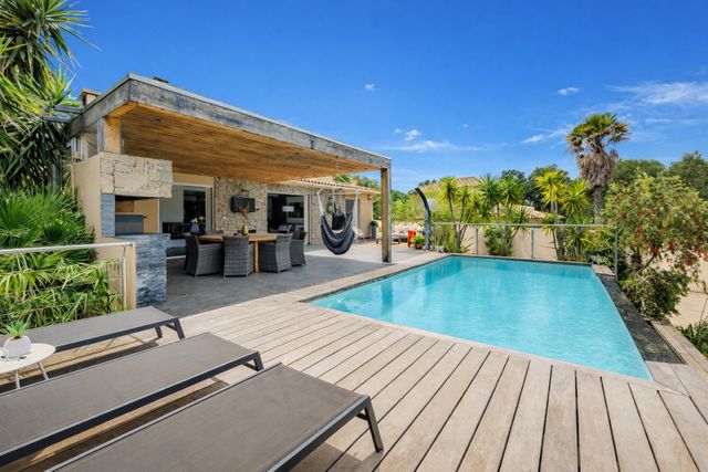 Maison &agrave; vendre - 5 pi&egrave;ces - 140,91 m2 - Porto Vecchio - 201 - CORSE