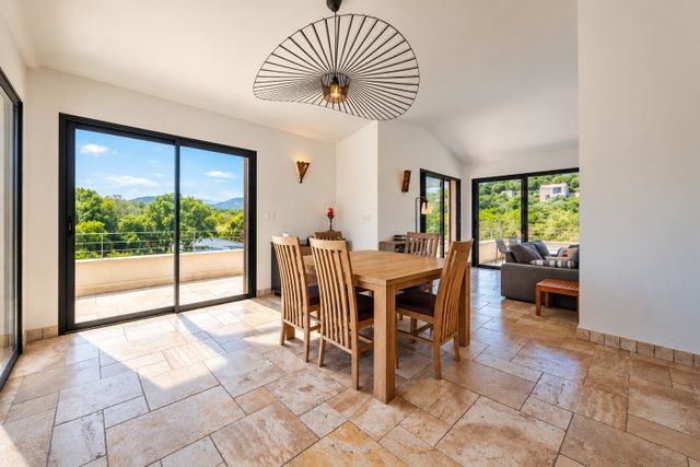 Maison &agrave; vendre - 5 pi&egrave;ces - 147 m2 - Porto Vecchio - 201 - CORSE