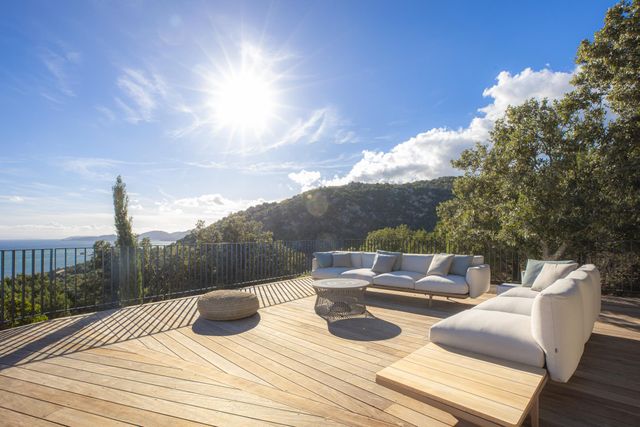 Maison à louer - 7 pièces - 300 m2 - Porto Vecchio - 201 - CORSE