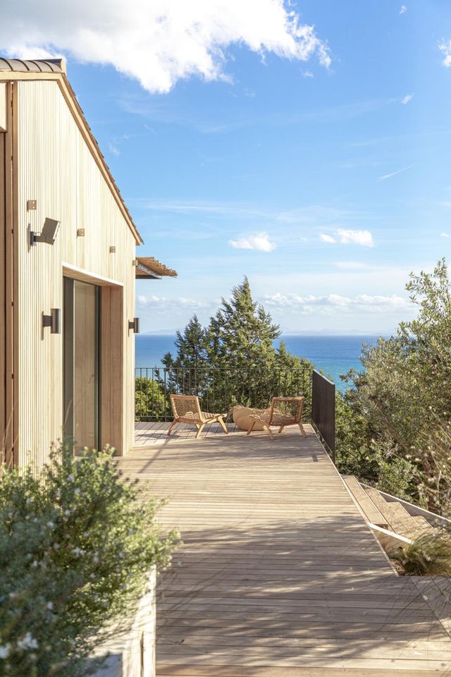 Maison à louer - 7 pièces - 300 m2 - Porto Vecchio - 201 - CORSE