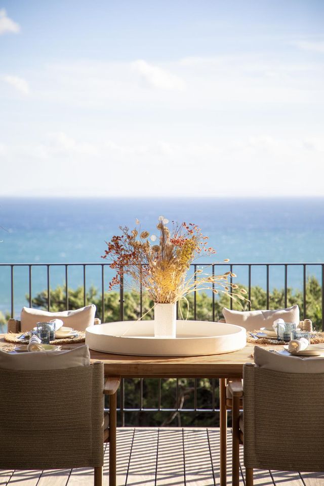 Maison à louer - 7 pièces - 300 m2 - Porto Vecchio - 201 - CORSE