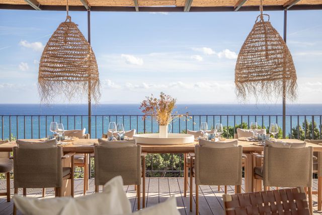 Maison à louer - 7 pièces - 300 m2 - Porto Vecchio - 201 - CORSE