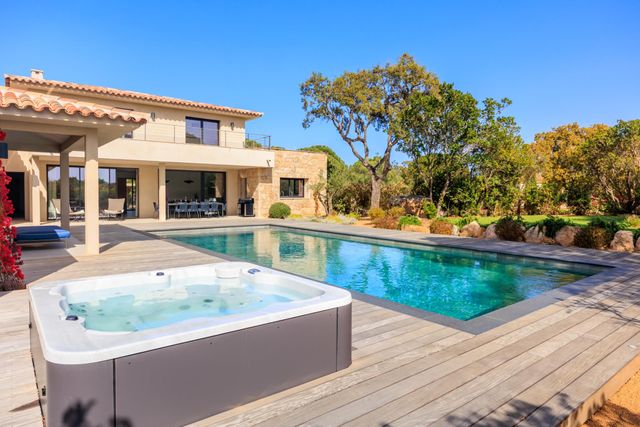 Maison à louer - 6 pièces - 250 m2 - Zonza - 201 - CORSE