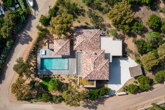 Maison à louer - 6 pièces - 250 m2 - Zonza - 201 - CORSE