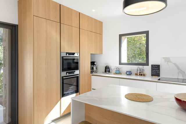 Maison à louer - 6 pièces - 250 m2 - Zonza - 201 - CORSE