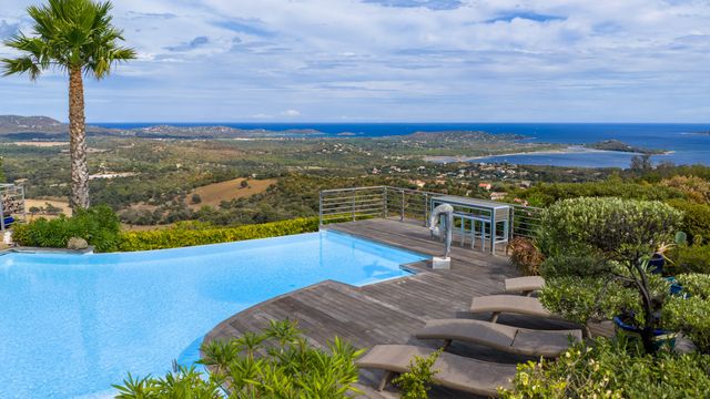 Maison à vendre - 8 pièces - 306 m2 - Porto Vecchio - 201 - CORSE