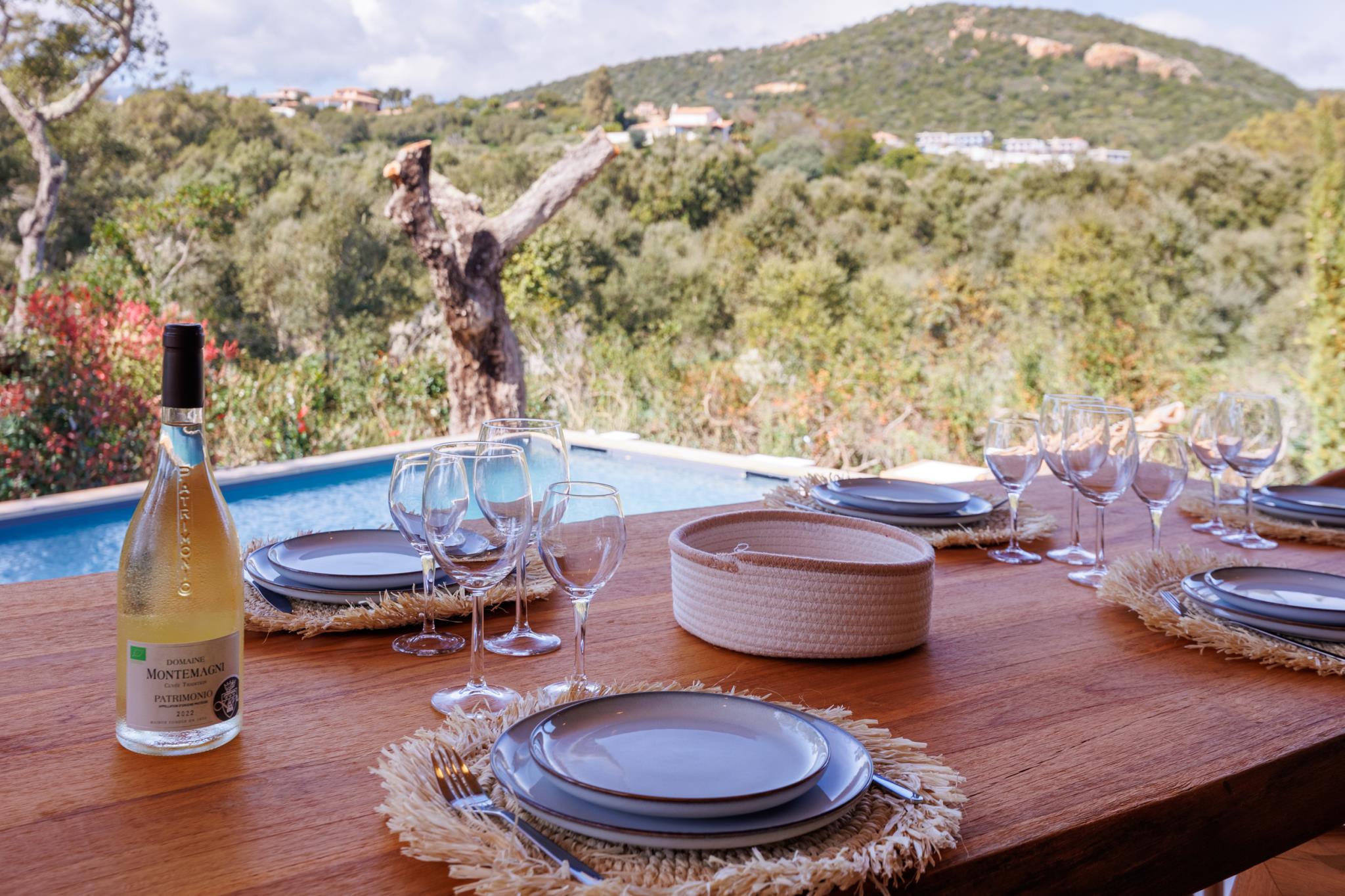 maison  - ZONZA- 201