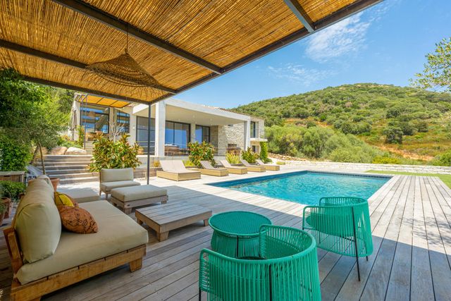 Maison à louer - 4 pièces - 235 m2 - Zonza - 201 - CORSE