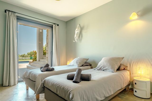 Maison à louer - 4 pièces - 235 m2 - Zonza - 201 - CORSE