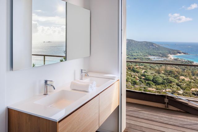 Maison à louer - 8 pièces - 400 m2 - Porto Vecchio - 201 - CORSE