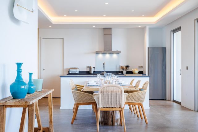 Maison à louer - 8 pièces - 400 m2 - Porto Vecchio - 201 - CORSE