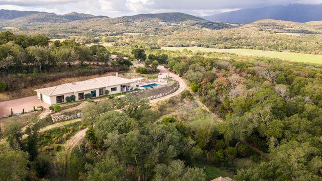 Maison à vendre - 8 pièces - 277 m2 - Porto Vecchio - 201 - CORSE