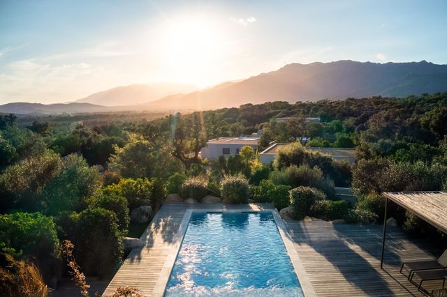 Maison à louer - 4 pièces - 134 m2 - Lecci - 201 - CORSE