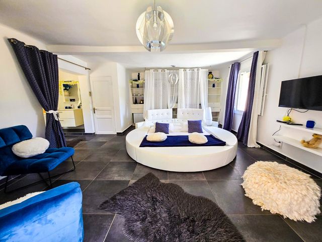 Maison à vendre - 13 pièces - 680 m2 - Bonifacio - 201 - CORSE