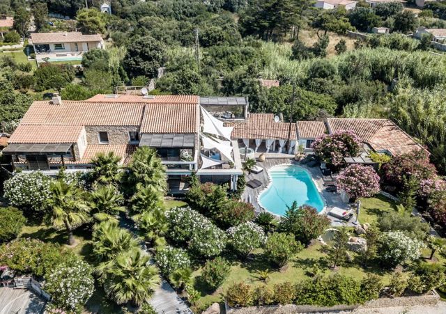 Maison à vendre - 13 pièces - 680 m2 - Bonifacio - 201 - CORSE