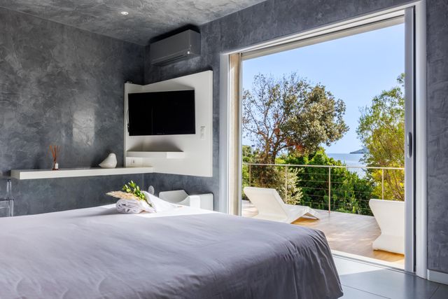 Maison à louer - 8 pièces - 500 m2 - Porto Vecchio - 201 - CORSE