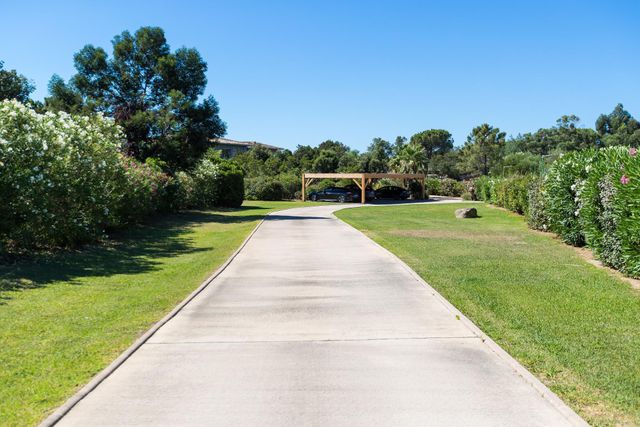 Maison à louer - 8 pièces - 500 m2 - Porto Vecchio - 201 - CORSE