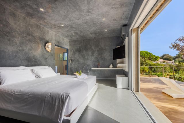 Maison à louer - 8 pièces - 500 m2 - Porto Vecchio - 201 - CORSE