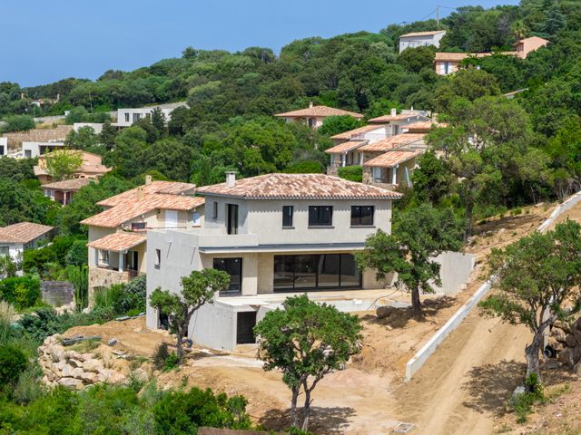 Maison à vendre - 5 pièces - 140 m2 - Zonza - 201 - CORSE
