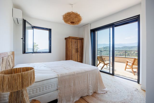 Maison à vendre - 5 pièces - 140 m2 - Zonza - 201 - CORSE