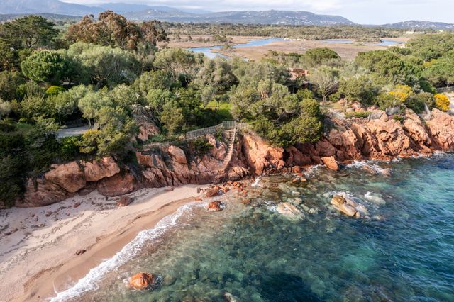 Maison &agrave; vendre - 14 pi&egrave;ces - 350 m2 - Lecci - 201 - CORSE