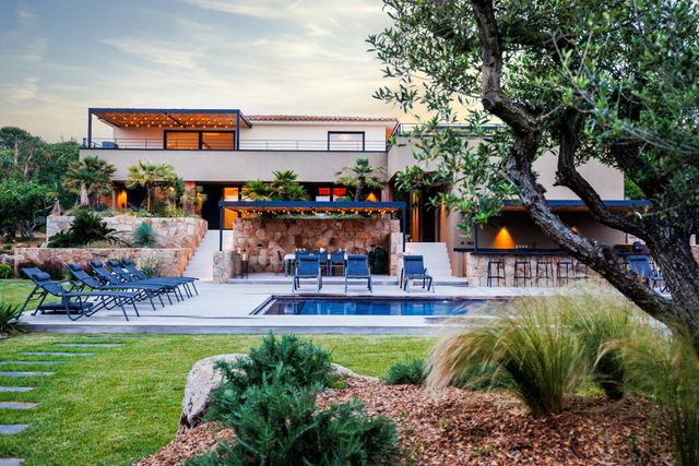 Maison à louer - 7 pièces - 300 m2 - Zonza - 201 - CORSE