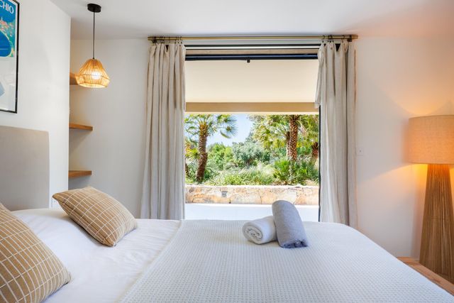 Maison à louer - 7 pièces - 300 m2 - Zonza - 201 - CORSE