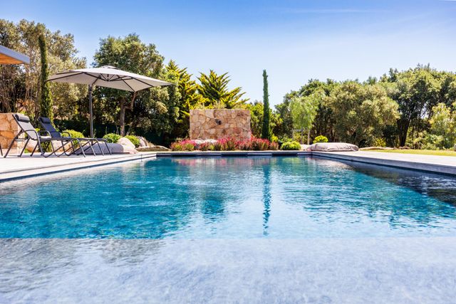 Maison à louer - 7 pièces - 300 m2 - Zonza - 201 - CORSE