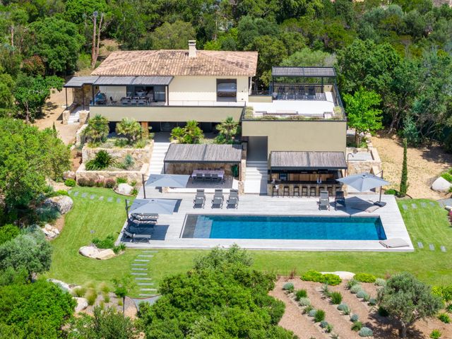 Maison à louer - 7 pièces - 300 m2 - Zonza - 201 - CORSE