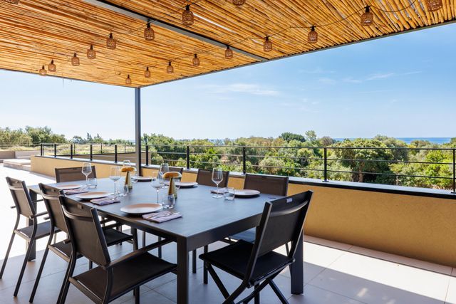 Maison à louer - 7 pièces - 300 m2 - Zonza - 201 - CORSE