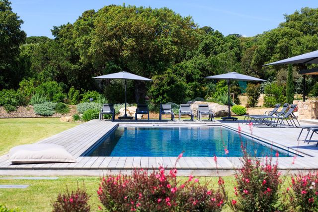 Maison à louer - 7 pièces - 300 m2 - Zonza - 201 - CORSE