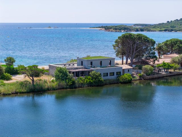 Maison à louer - 7 pièces - 265 m2 - Lecci - 201 - CORSE