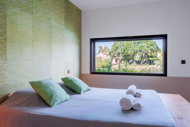 Maison à louer - 7 pièces - 265 m2 - Lecci - 201 - CORSE