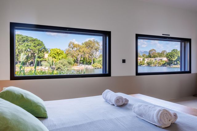 Maison à louer - 7 pièces - 265 m2 - Lecci - 201 - CORSE