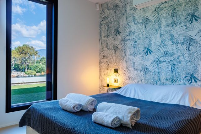 Maison à louer - 7 pièces - 265 m2 - Lecci - 201 - CORSE