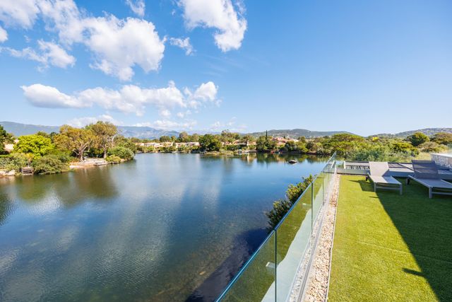 Maison à louer - 7 pièces - 265 m2 - Lecci - 201 - CORSE