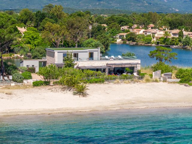 Maison à louer - 7 pièces - 265 m2 - Lecci - 201 - CORSE