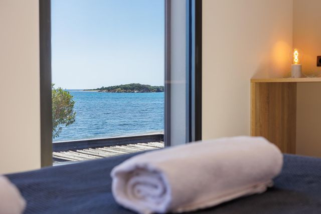 Maison à louer - 7 pièces - 265 m2 - Lecci - 201 - CORSE