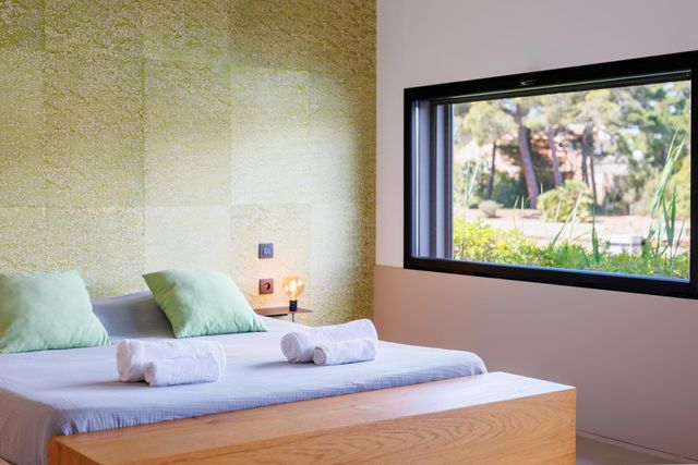 Maison à louer - 7 pièces - 265 m2 - Lecci - 201 - CORSE